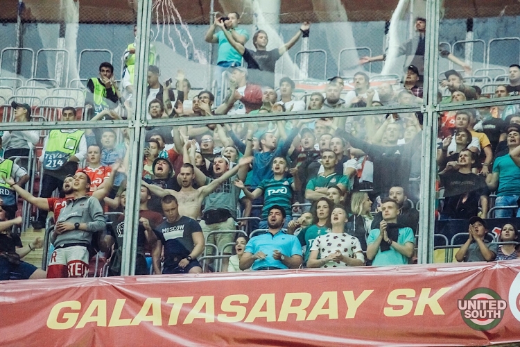 Galatasaray_-_Lokomotiv18-19_(12).JPG